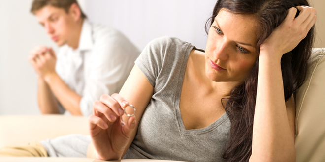 Consúltale al oráculo cómo volver a tener una cita luego del divorcio