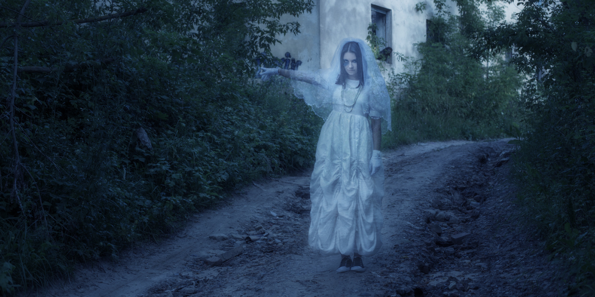 A depiction of La Llorona, a well-known ghost from Mexican folklore.